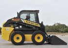 Мини-погрузчик с бортовым поворотом L218